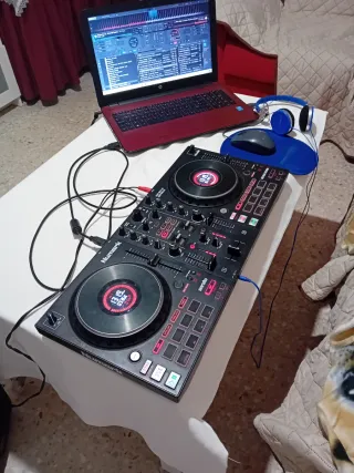 Numark mistrak pkatium fx