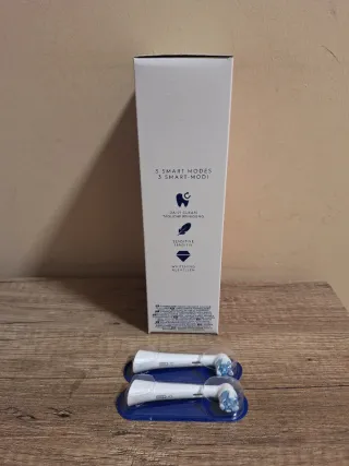 Oral-B iO3 cepillo eléctrico + 2 cabezales