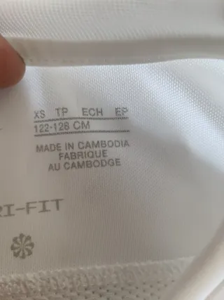 Camiseta Nike Park VII Manga Larga Niños XS