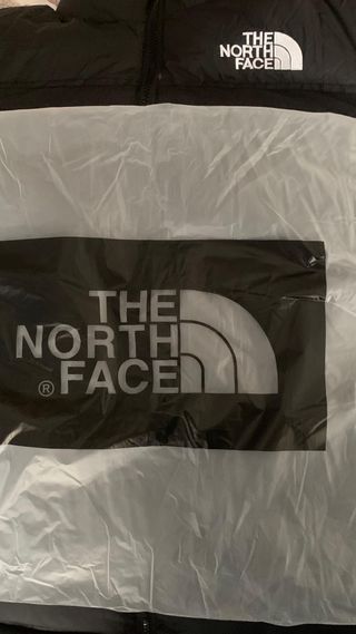 Chaqueta plumas The North Face Nuptse 700 Negra