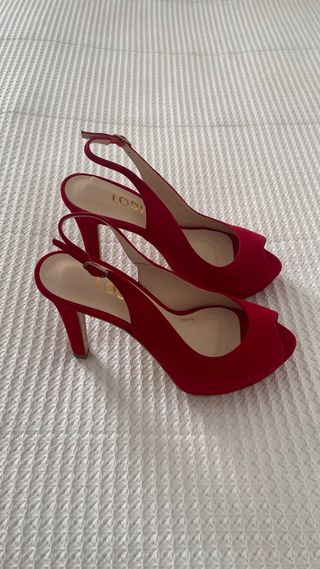 Zapatos de Tacón Rojos Marca Lodi Talla 40