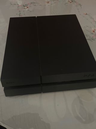 Consola Sony PS4 Negra con mando y fc 26