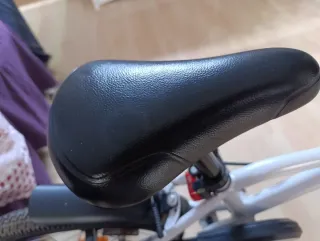Bici Niñ@ 16 B'Twin + Casco + Protecciones