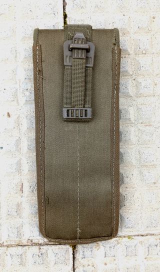 Portacargador militar verde oliva