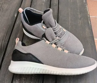 Playeros Up mujer talla 36