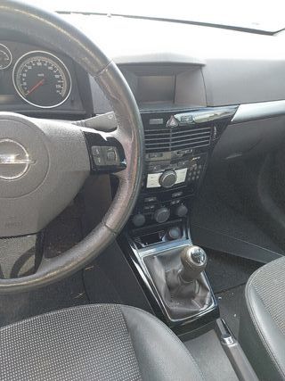 Despiece Opel Astra H 1.7 D 2009
