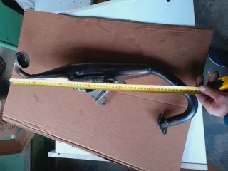 Escape para Scooter Aprilia Yamaha Suzuki 50cc