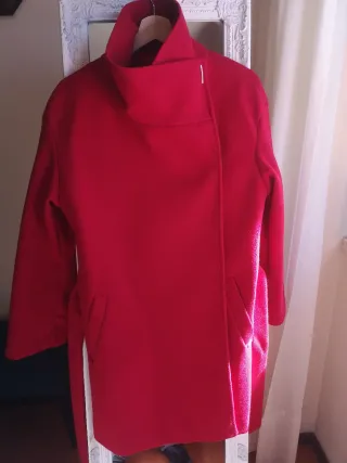 Casaco Vermelho Elegante