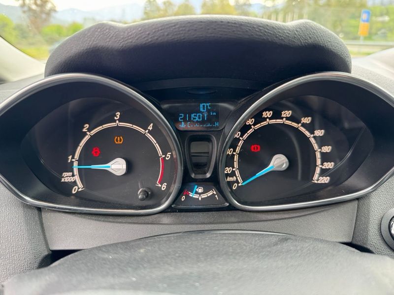 Ford Fiesta 1.6 TDCi Titanium X 5p 2014, foto 9