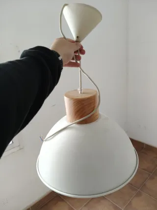 Lámpara colgante madera y metal