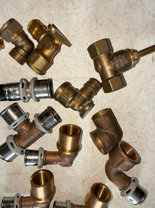 Accesorios fontanería latón (lote)