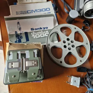 Cámara y proyector Sankyo CM300 Dualux 1000
