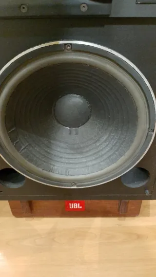 Altavoces JBL Studio Monitor 4425