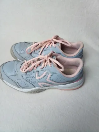 Zapatillas grises Artengo