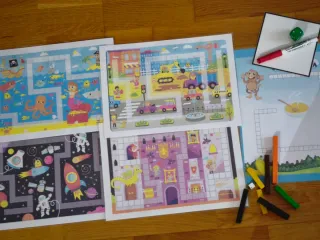 Láminas plastificadas de juegos con regletas