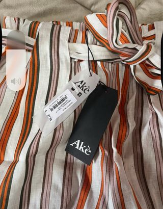 Pantaloncini donna a righe con fiocco