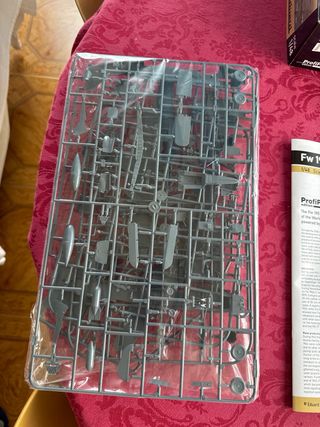 Maqueta avión Fw 190D-11/13 Profipack Eduard