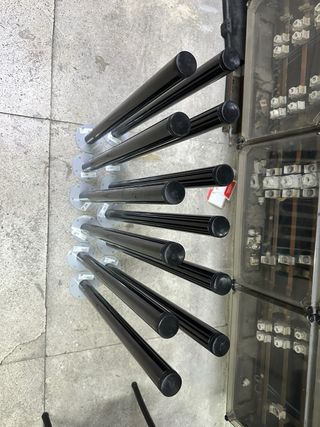 Patas de mesa Ikea negras