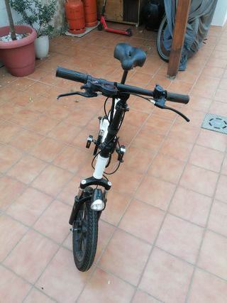 Bicicleta eléctrica plegable Ess Watt