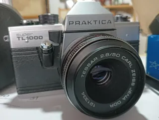Conjunto cámara analógica PRAKTICA SUPER TL 1000