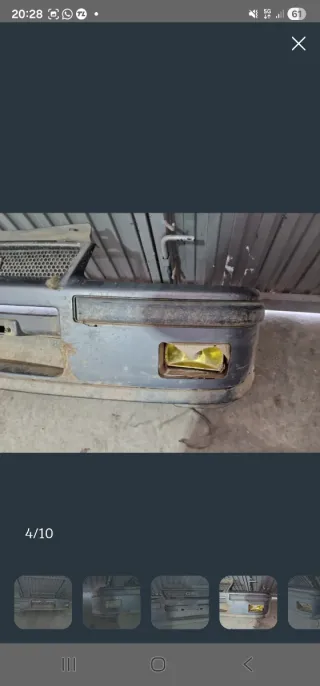 Parachoques Opel Kadett GSI para reparar