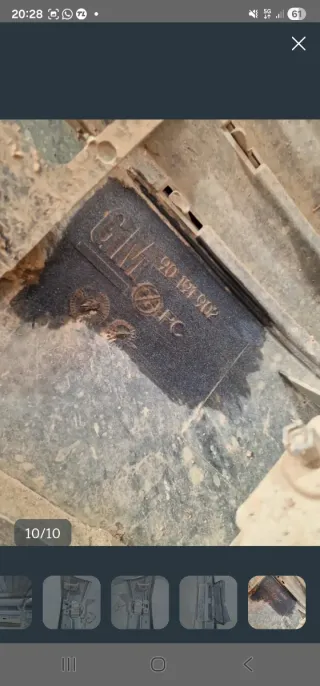 Parachoques Opel Kadett GSI para reparar