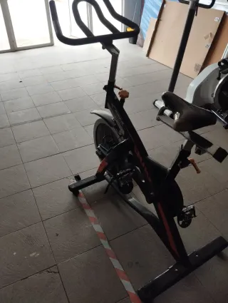 Bicicleta Estática BH PTC Hi Power