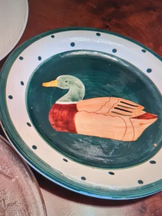 3 Bandejas vidrio con motivos navideños y 2 platos