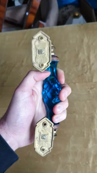 Maniglia antica vetro Murano blu metallo