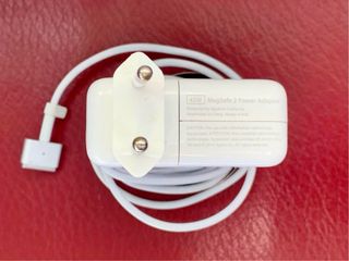 Cargador Apple Macbook Air 45W MagSafe 2