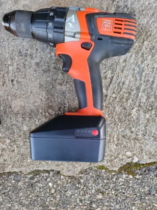 Taladro atornillador percutor Fein 14,4 V con carg