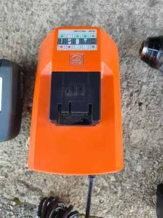 Taladro atornillador percutor Fein 14,4 V con carg