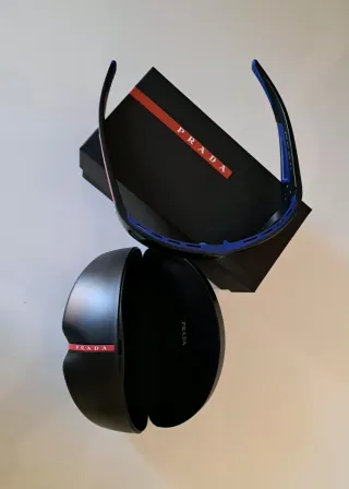 Occhiali da sole Prada