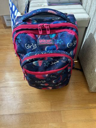 Mochila escolar con ruedas para niña