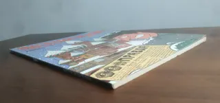 Comic Tras El Telón De Acero y Otras Historias