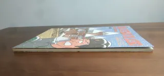 Comic Tras El Telón De Acero y Otras Historias