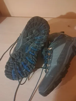 Zapatillas deportivas grises UP