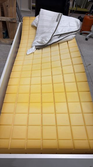 Cama nido extendible cajones , colchón y forro