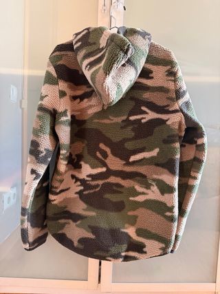 Chaqueta Hollister Camuflaje Talla M
