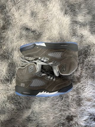 Jordan Retro 5 Wolf Grey
