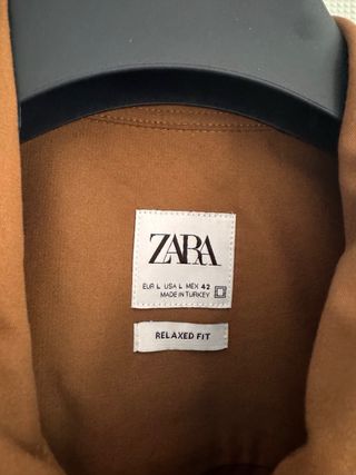 Chaqueta Zara entretiempo marrón