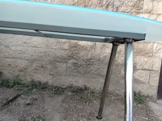 Mesa redonda cristal y metal, medidas 180x100