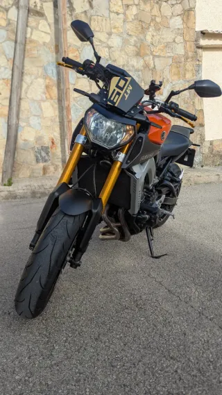 Yamaha mt09 V1