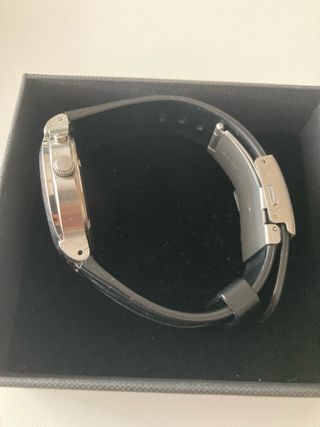 Reloj Guess Collection Cronógrafo, 38 mm.