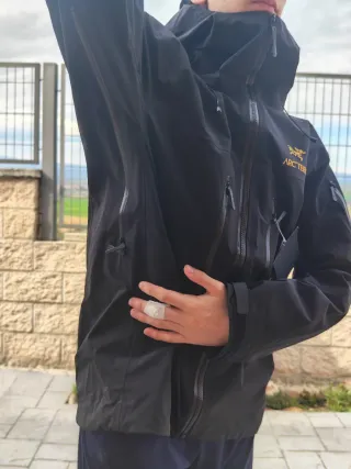 Arc'teryx Alpha SV Chaqueta Negra