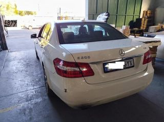 Paragolpes a21288008409999 mercedes-benz clase