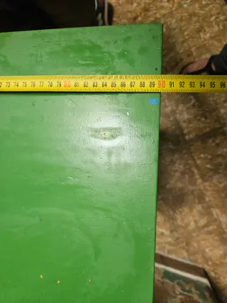 Mesita alta con cajones