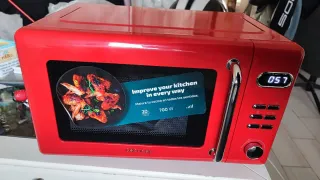 Microondas Retro Rojo Cecotec 700W 20L