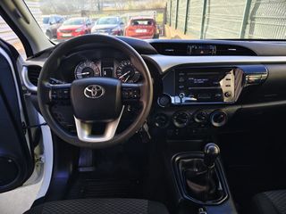 Toyota Hilux 2021