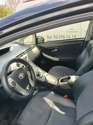 Toyota Prius 2012